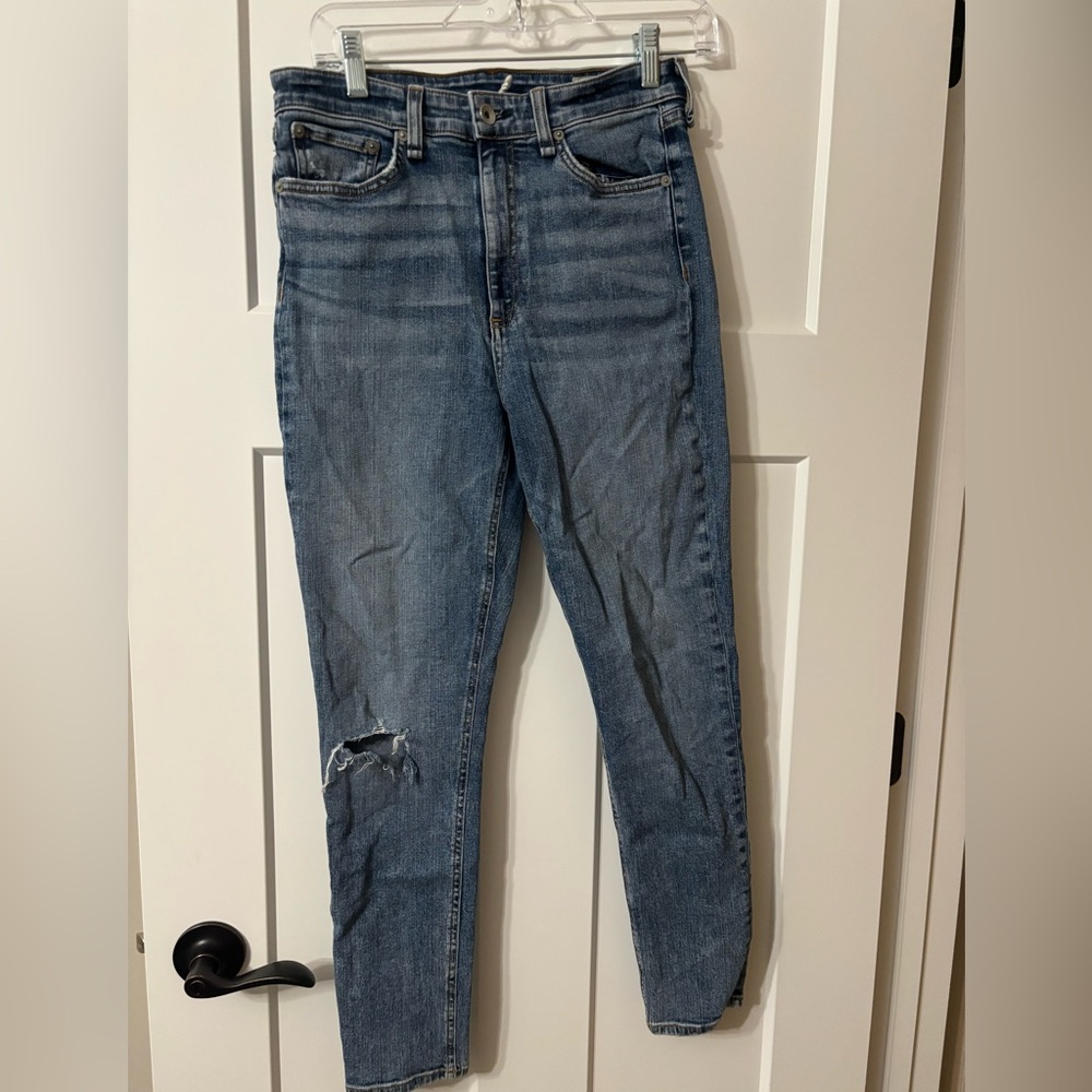 Rag And Bone Nina High Rise Skinny distressed size 28
